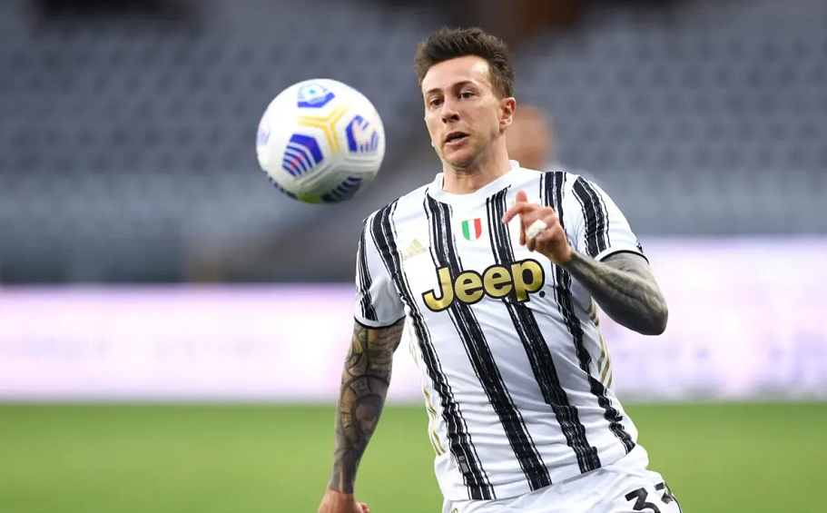  罗马中场核心伤愈，复出即献助攻激活全队